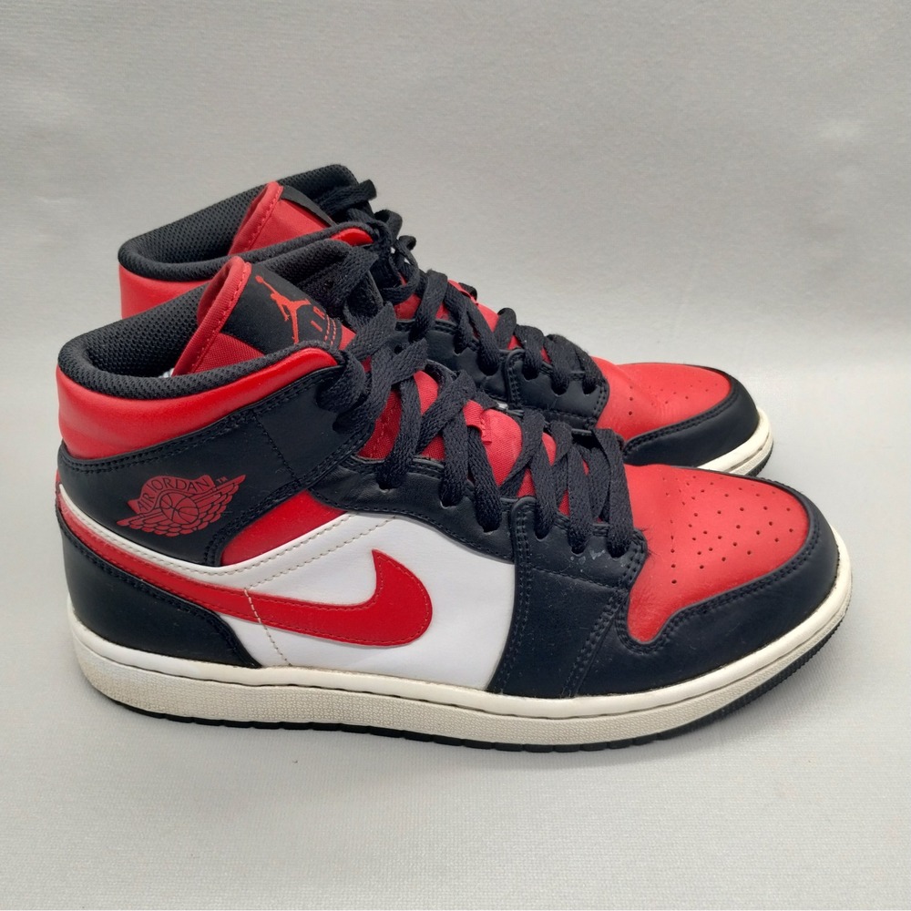 Nike Air Jordan 1 Mid Bred Toe Mens Size 8 Black Gym Red White Sneakers